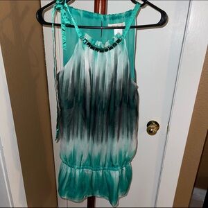 Arden B sleeves less Emerald green blouse